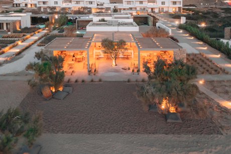 Cove Paros 128